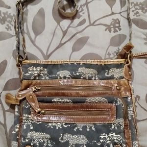 Elephant purse